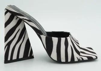 Safari sandal